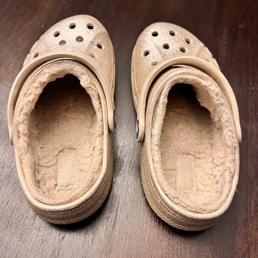 Crocs Kids Classic Clog - glitter beige - Picture 7 of 10